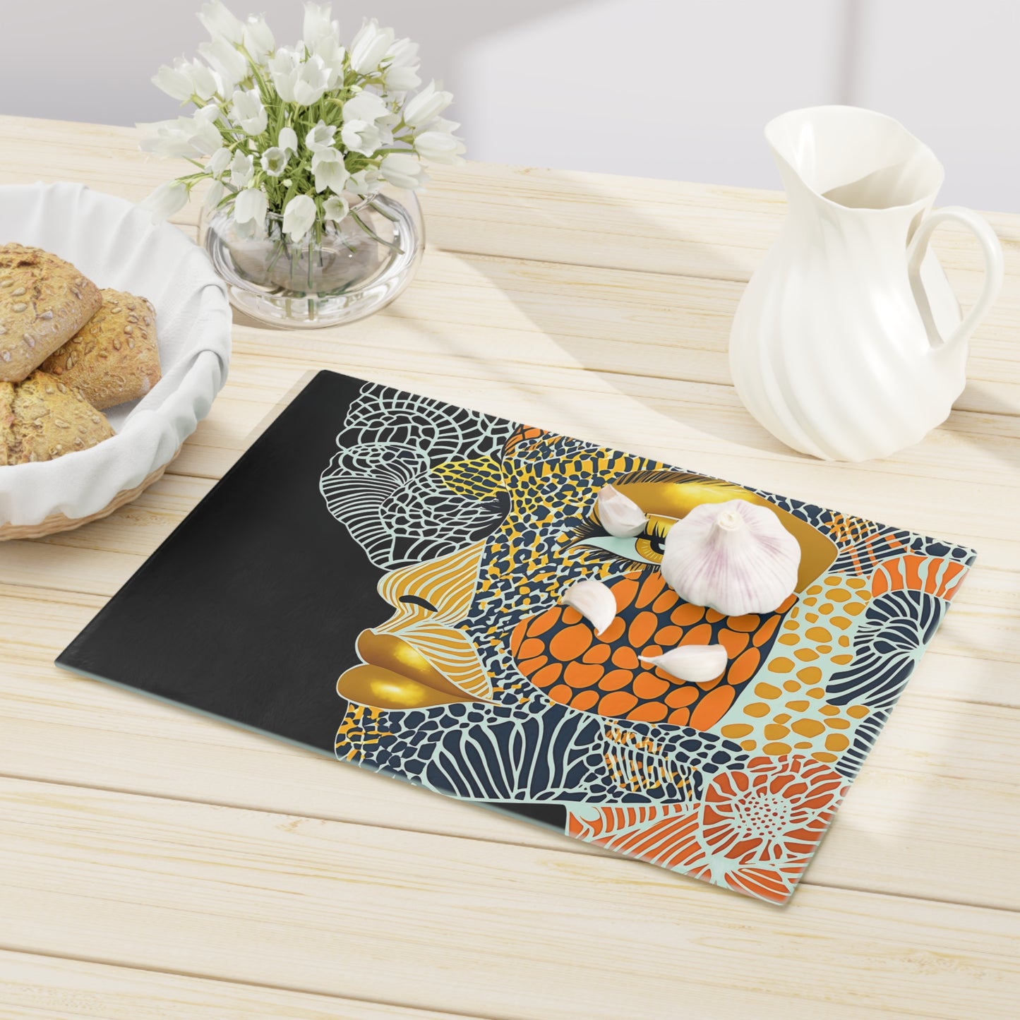 Artistic Glass Cutting Board with Elegant Face Design, Unique Kitchen Decor, Gift for Foodies, Modern Cooking, Stylish Kitchen Accessories