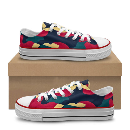 Low-top canvas shoes