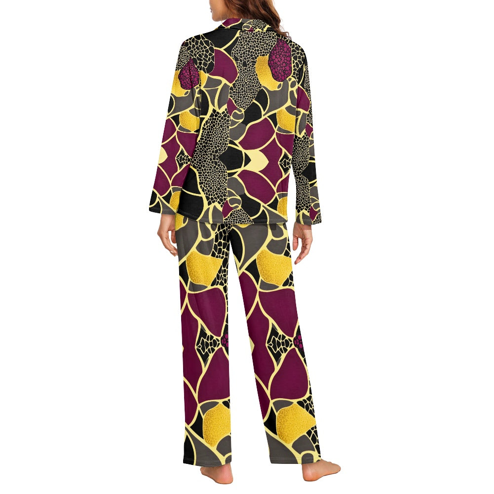 Turn down neck pajamas set for woman